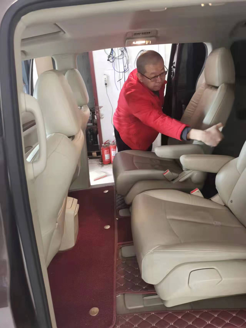 商務租車疫情期間，做好消毒和保養
